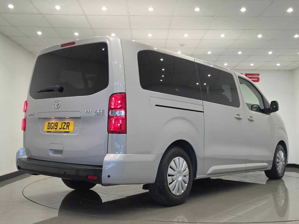 Toyota Proace Verso Shuttle Long Mpv Silver #4