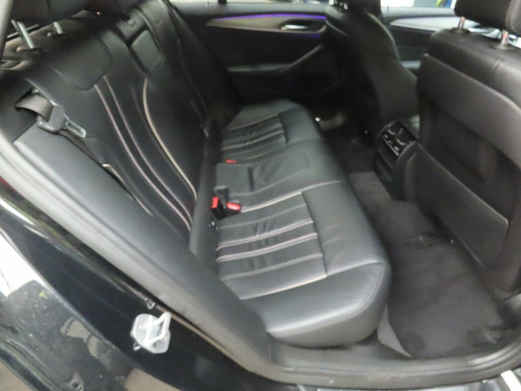BMW 5 Series 520D M Sport Touring Black #2
