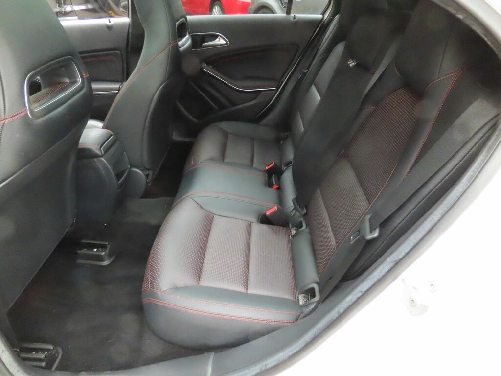 Mercedes-Benz A Class A220 Cdi Amg Sport White #6