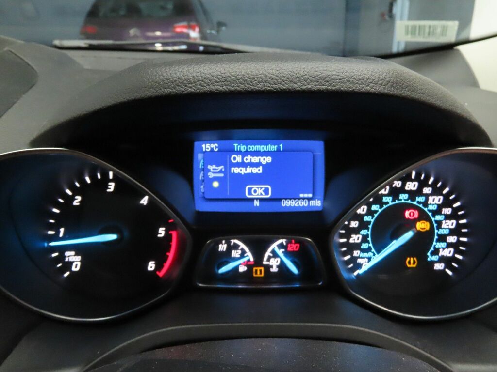 Ford Kuga Tdci Titanium X Sport White #5