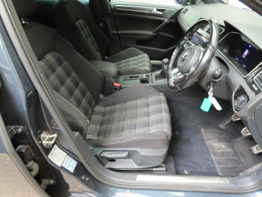 Volkswagen Golf Tdi Gtd Hatchback Blue #4