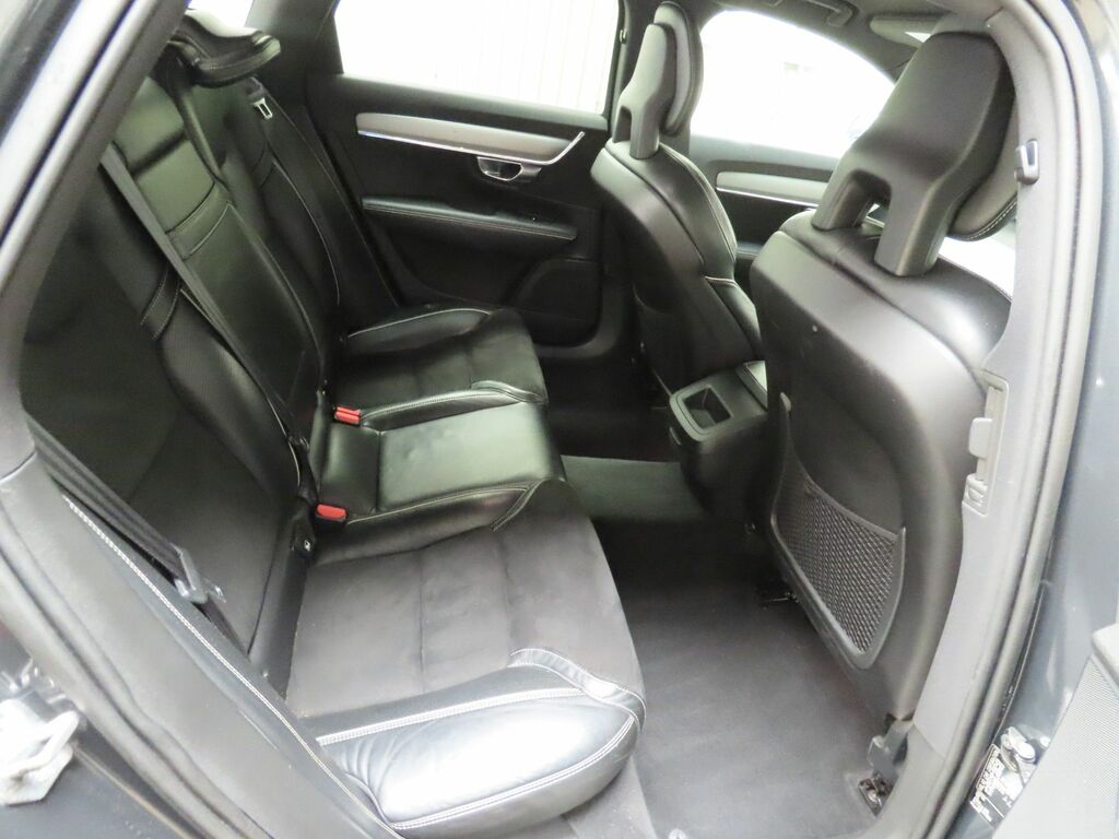 Volvo V90 D4 R-design Estate Grey #3