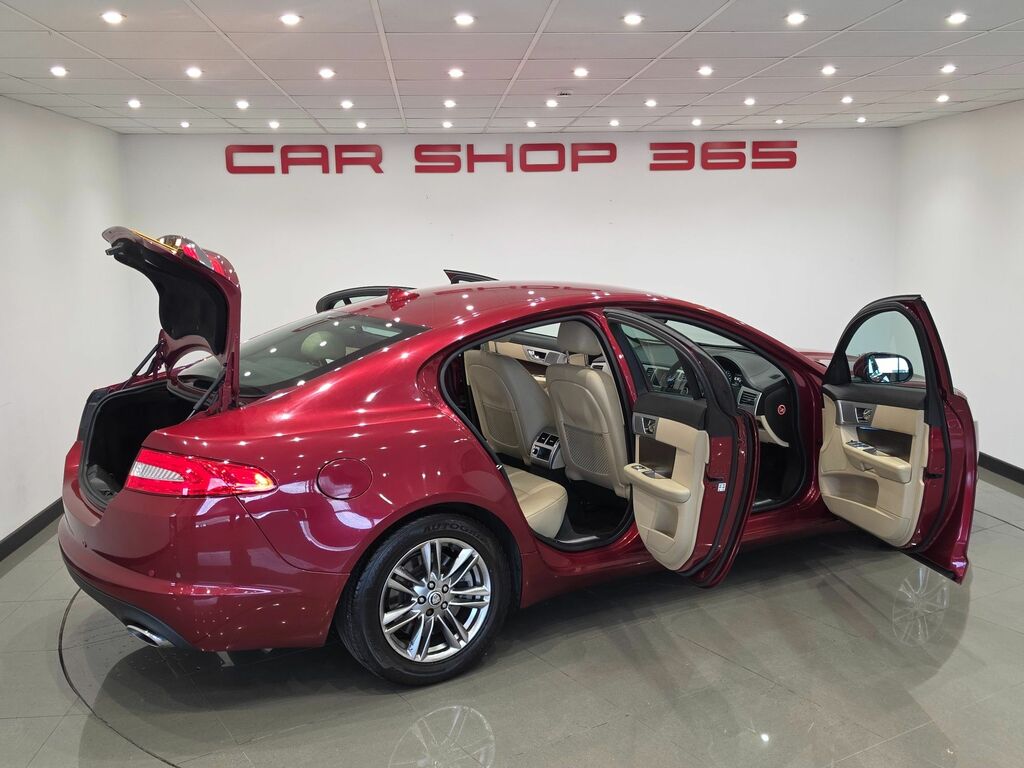 Jaguar XF 5.0 V8 Premium Black #43