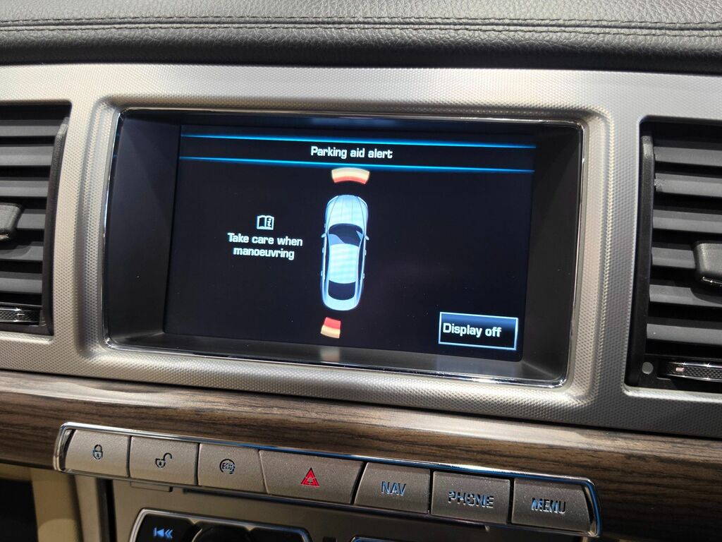 Jaguar XF 5.0 V8 Premium Black #36