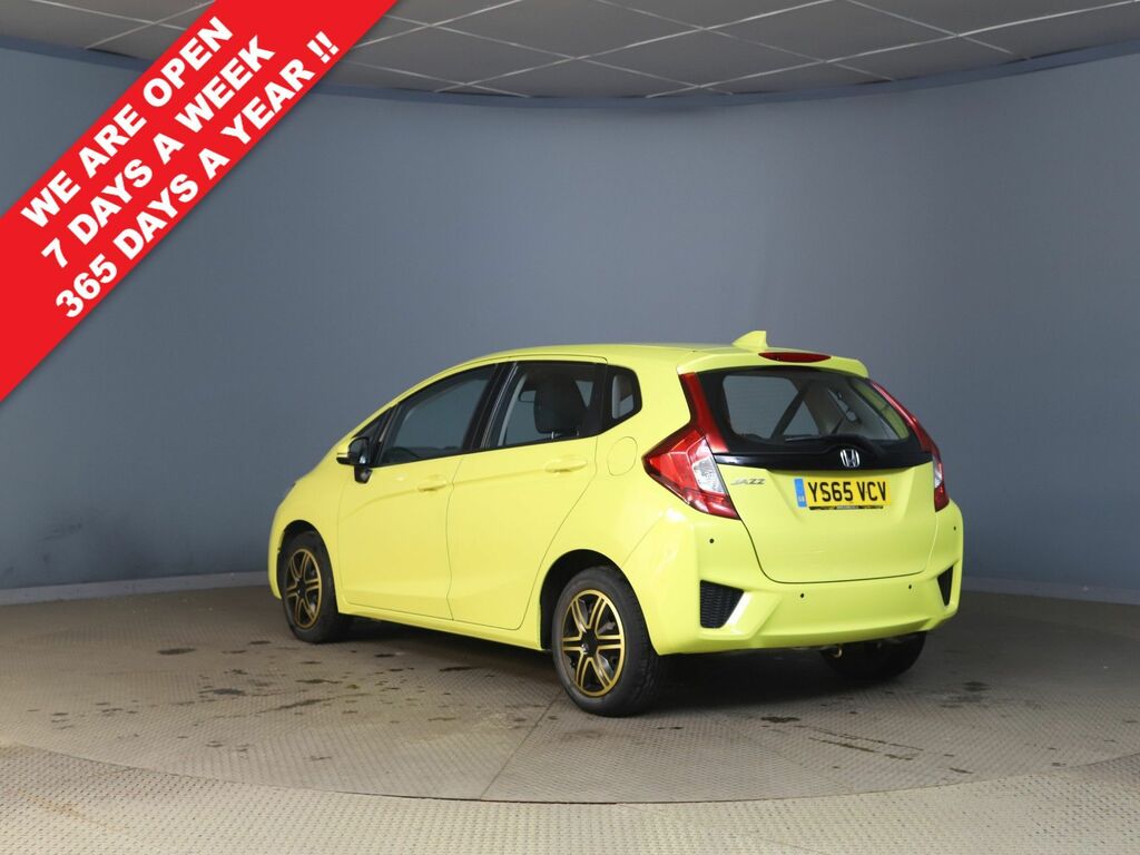 Honda Jazz I-vtec S Hatchback Yellow #2