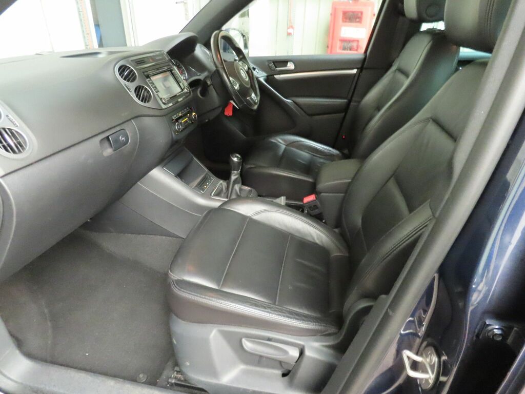 Volkswagen Tiguan Grey #6