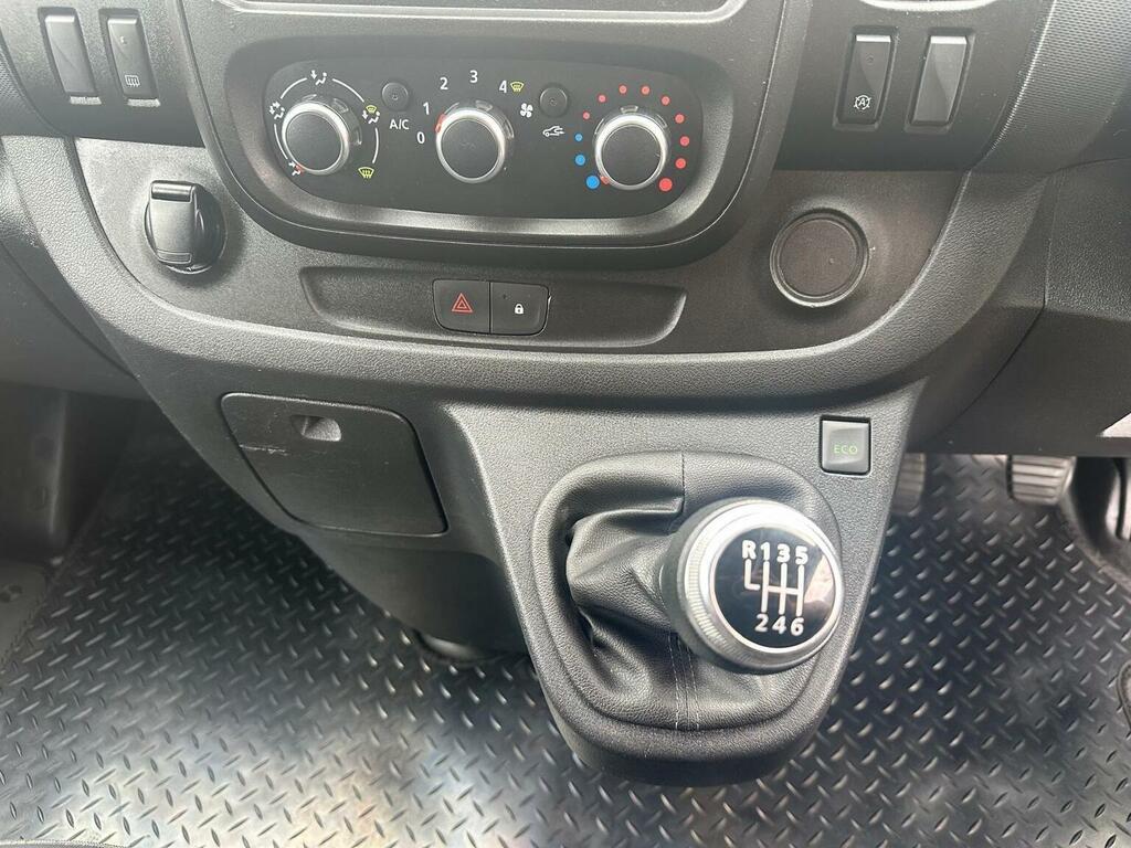 Renault Trafic Ll30 Energy Dci 120 Business Van White #27