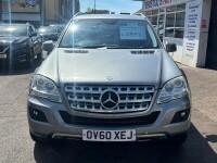 Mercedes-Benz M Class 3.0 Ml300 Cdi V6 Blueefficiency Sport G-tronic 4Wd Black #20