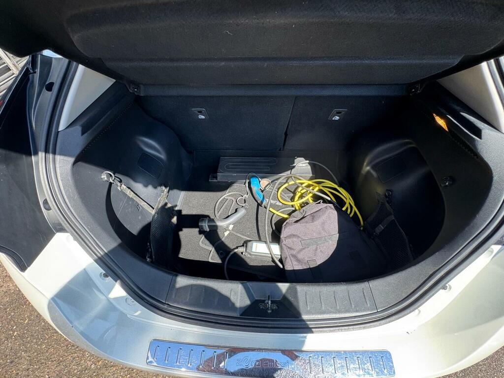 Nissan Leaf Electric Grey #27