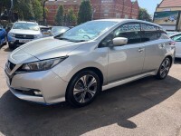 Nissan Leaf 110Kw N-connecta 40Kwh White #25