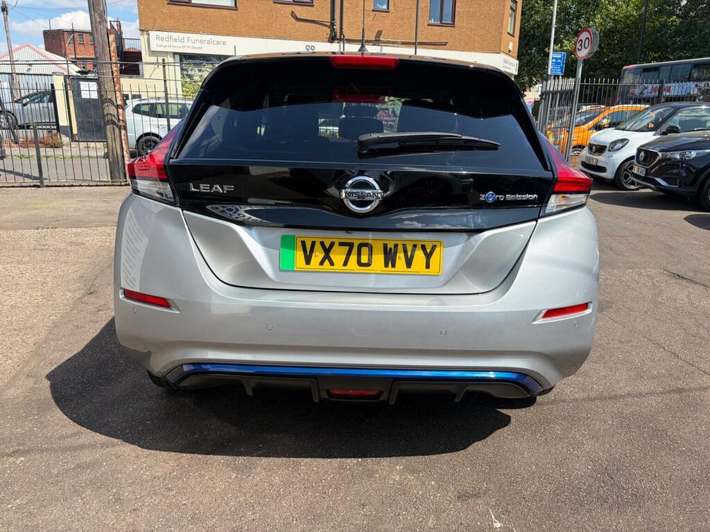 Nissan Leaf 110Kw N-connecta 40Kwh White #8