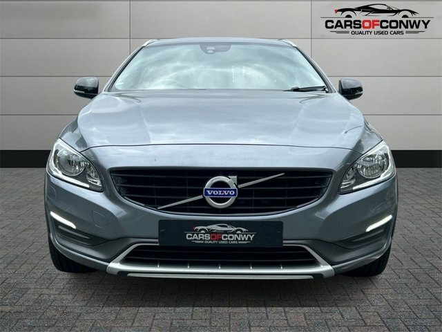 Volvo V60 Cross Country 2.0 D4 Se Nav Estate Euro 6 S S Grey #2