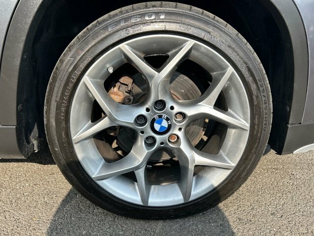 BMW X1 Suv White #28