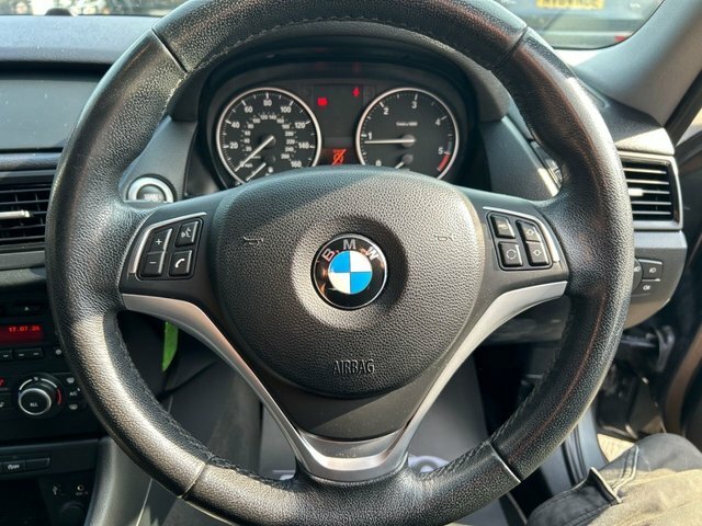 BMW X1 Suv White #18