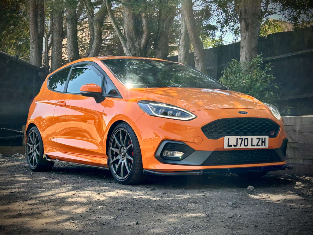 Ford Fiesta St Performance Edition T Orange