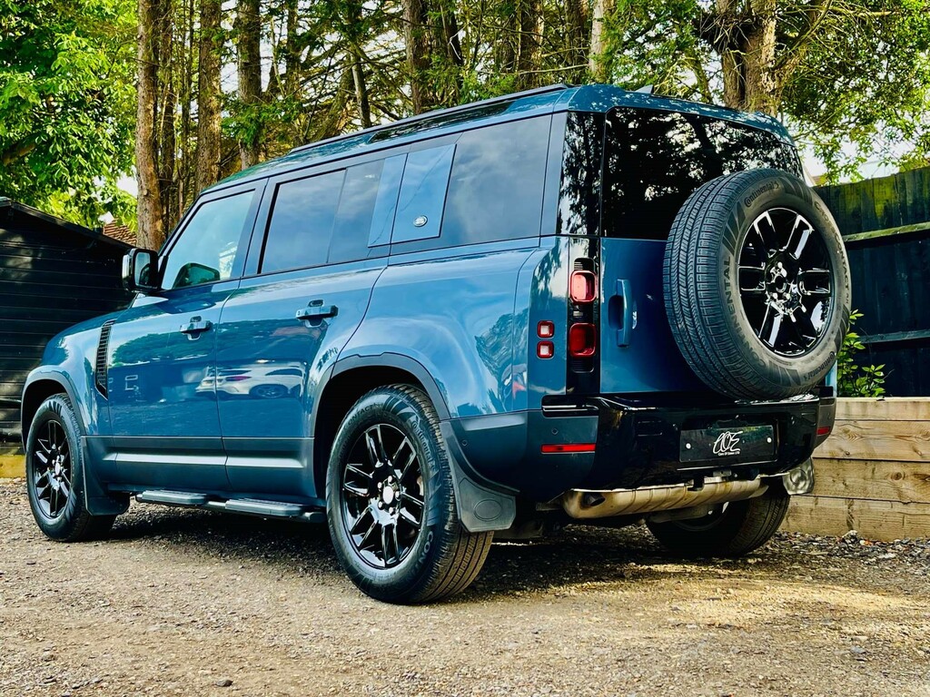 Land Rover Defender S 4Wd #5