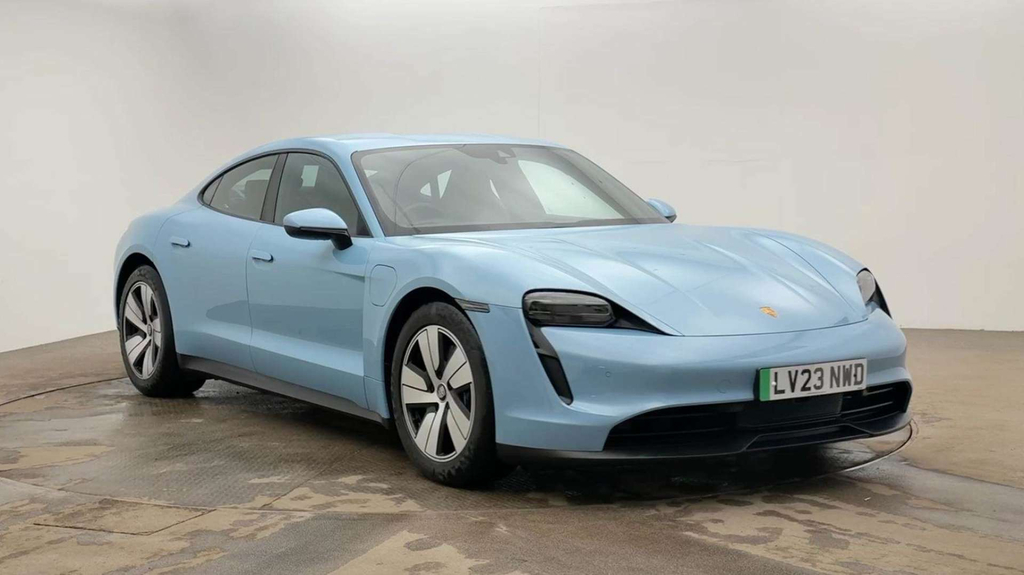 Porsche Taycan 4X2