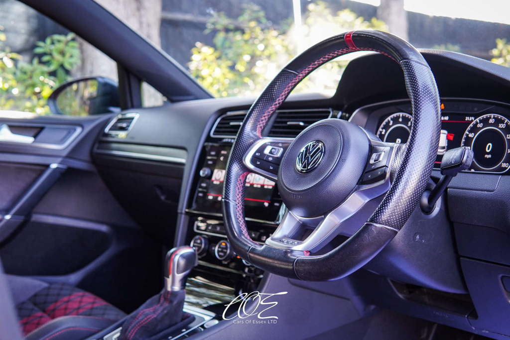 Volkswagen Golf Gti Tcr GL69VGY #6