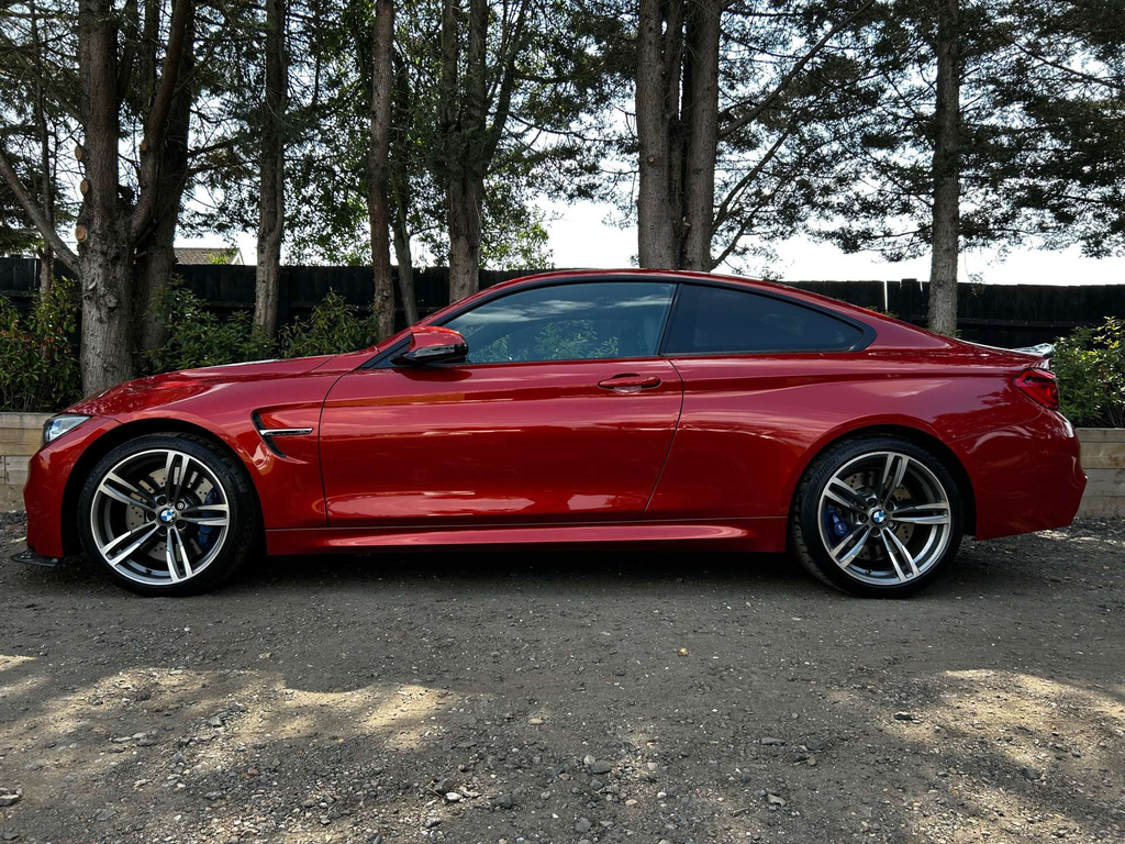 BMW M4 Semi-auto Orange #4