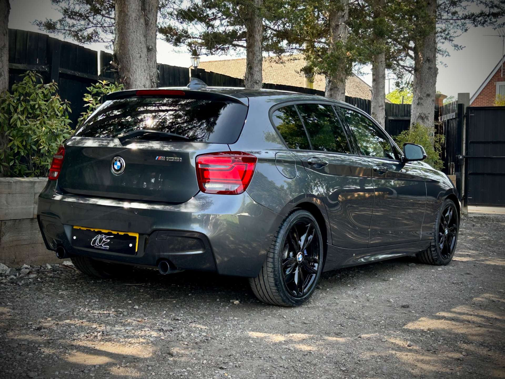 BMW 1 Series Hatchback 120D Se 2013 Blue #10