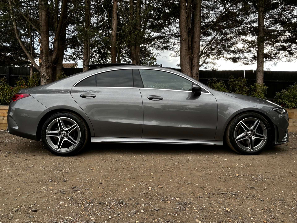 Mercedes-Benz CLA Class Amg Line Premium RJ22NDE #3