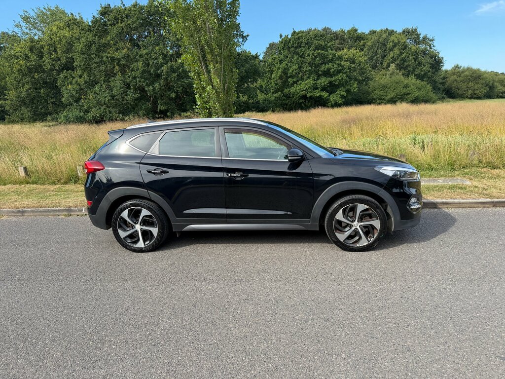 Hyundai Tucson 2.0 Crdi Premium 4Wd Euro 6 Black #3