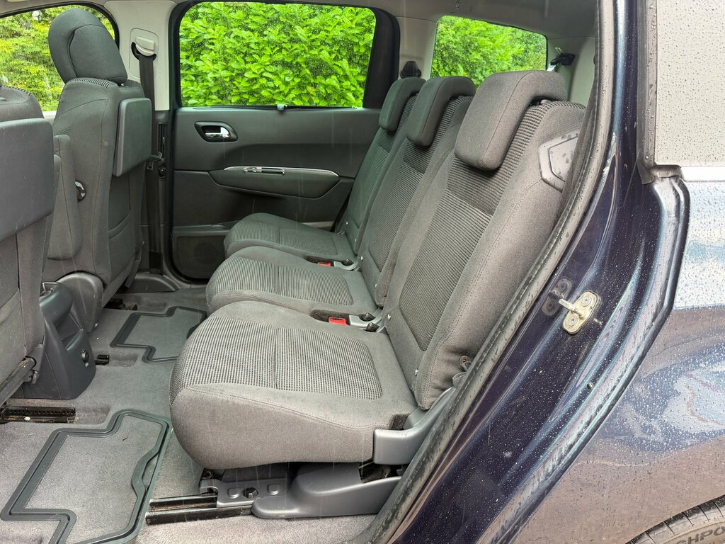 Peugeot 5008 1.6 Bluehdi 120 Grey #8