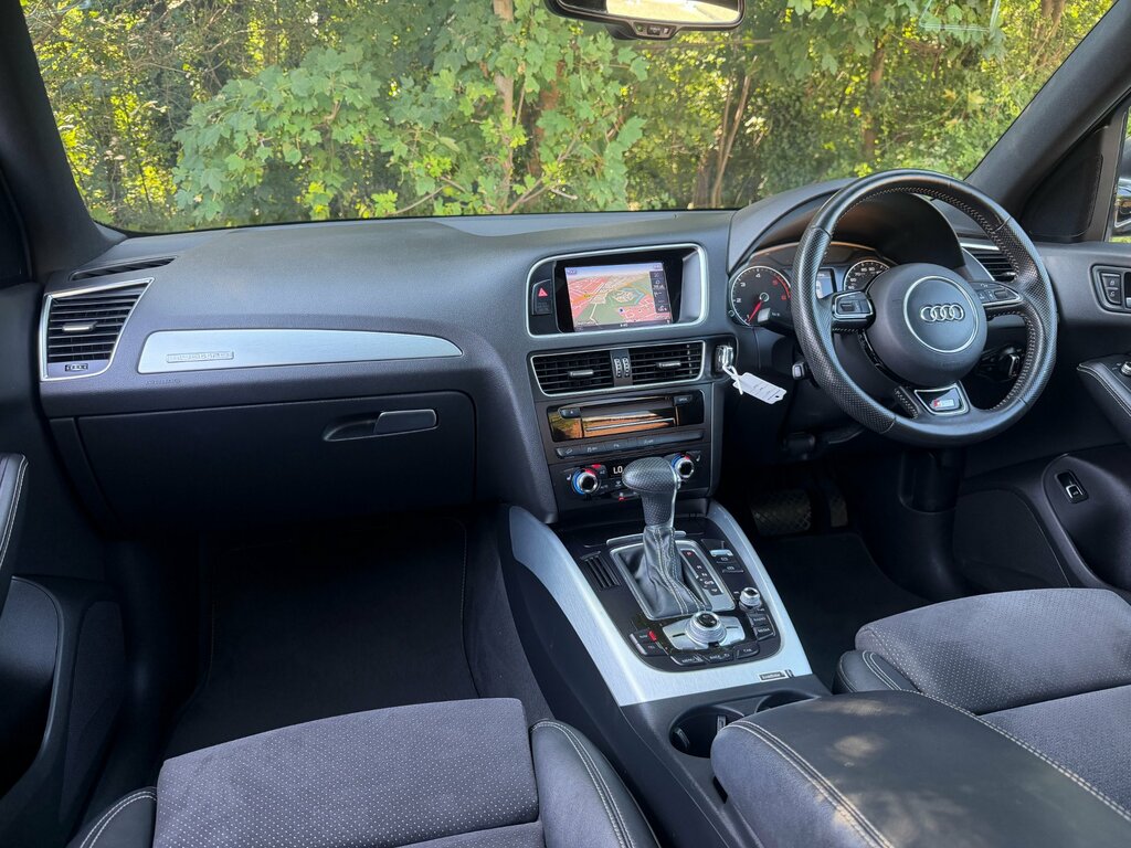Audi Q5 2.0 Tdi Quattro S-line Grey #6