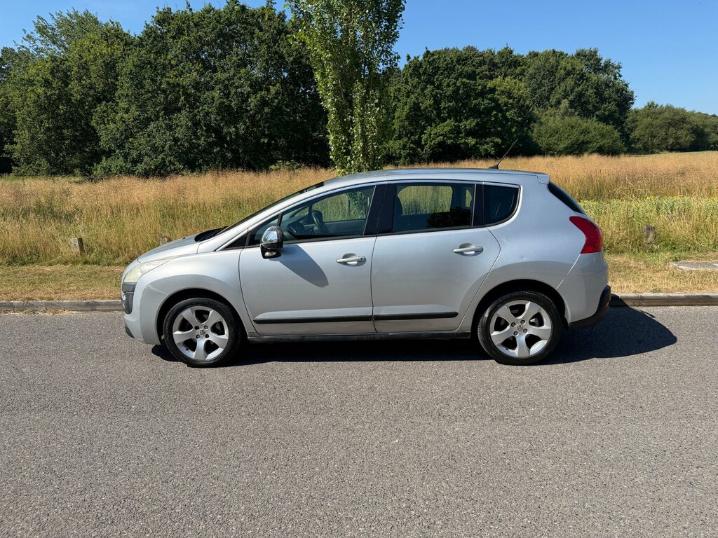 Peugeot 3008 1.6 Hdi Sport - New Mot Silver #4