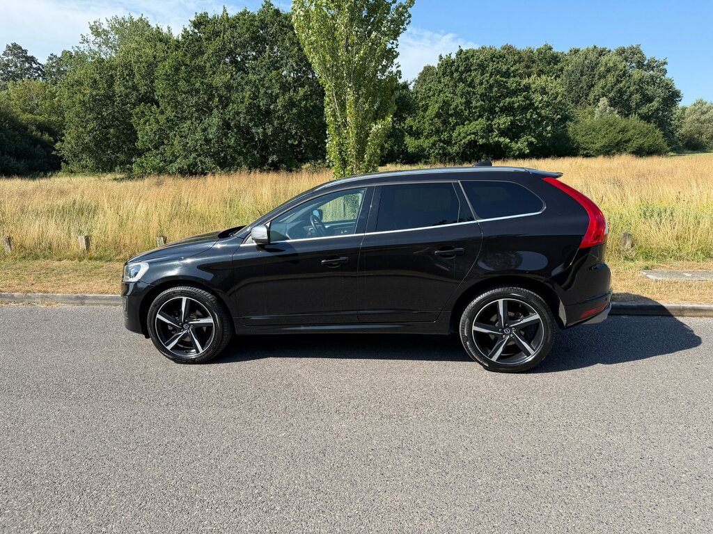 Volvo XC60 2.4 D5 R-design Lux Nav Awd Euro 6 Black #5