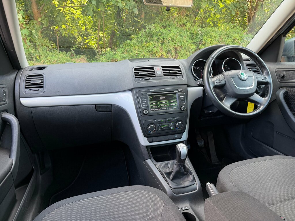 Skoda Yeti 1.2 Tsi Se Grey #6