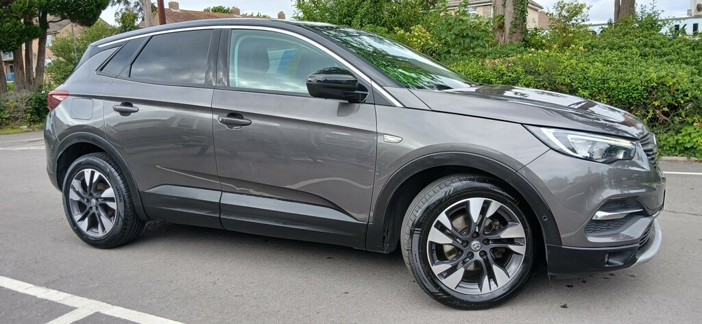 Vauxhall Grandland X Suv 1.2 Turbo Sport Nav 2018 EO68BEY Grey