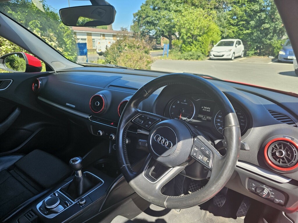 Audi A3 1.6 Tdi Se Technik CE17URY Red #5