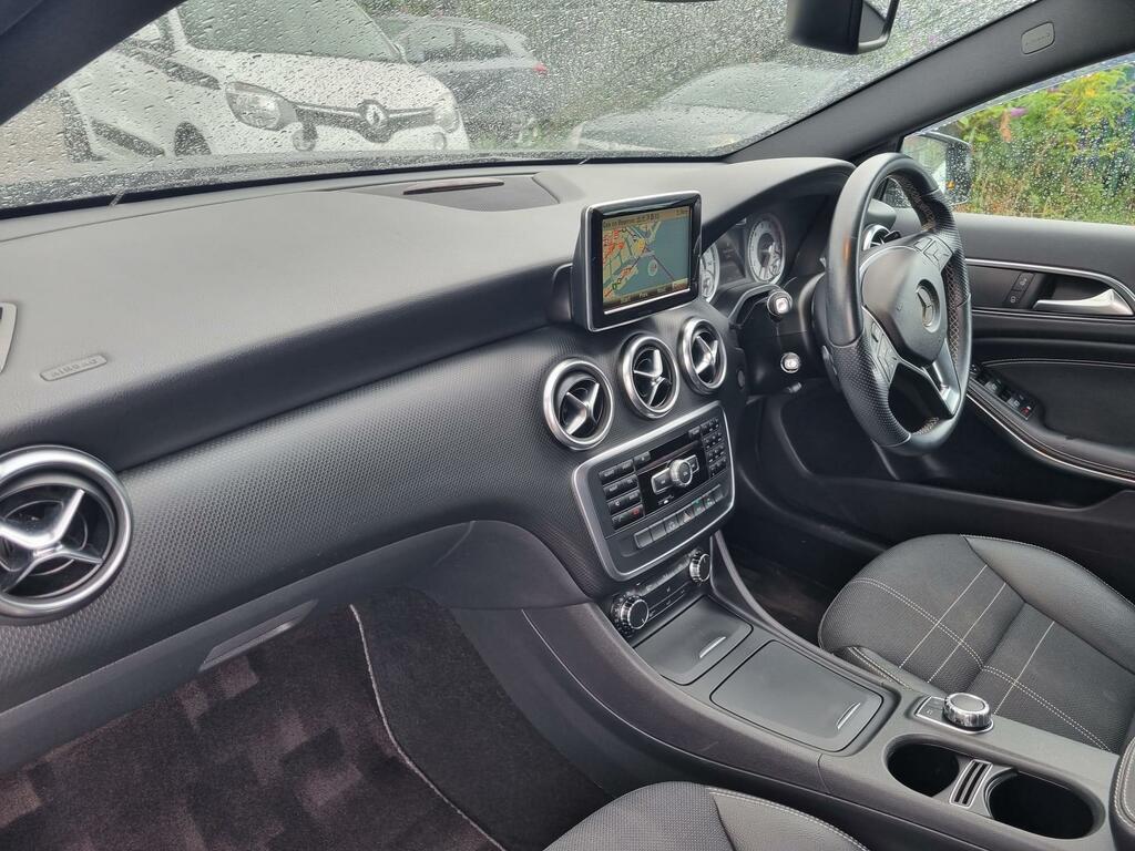Mercedes-Benz A Class 1.6 A180 Sport 7G-dct Euro 6 Ss Black #11