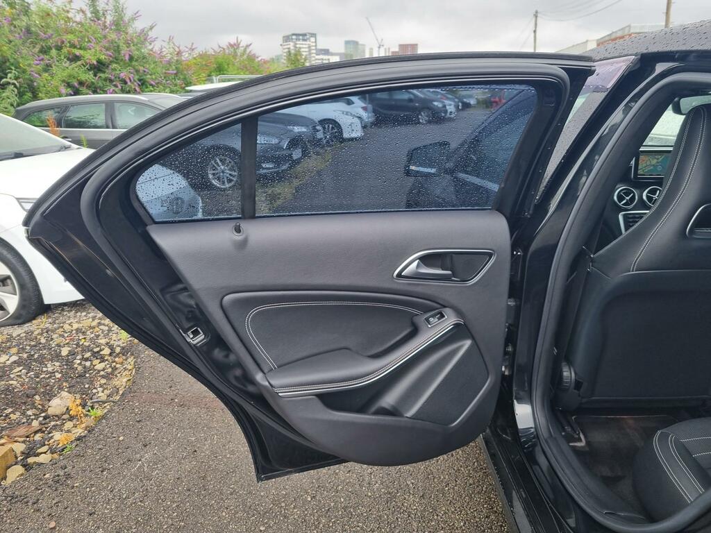 Mercedes-Benz A Class 1.6 A180 Sport 7G-dct Euro 6 Ss Black #29