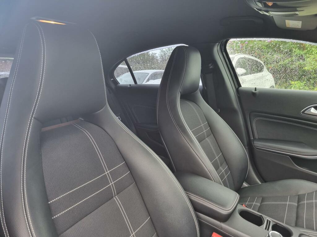 Mercedes-Benz A Class 1.6 A180 Sport 7G-dct Euro 6 Ss Black #15