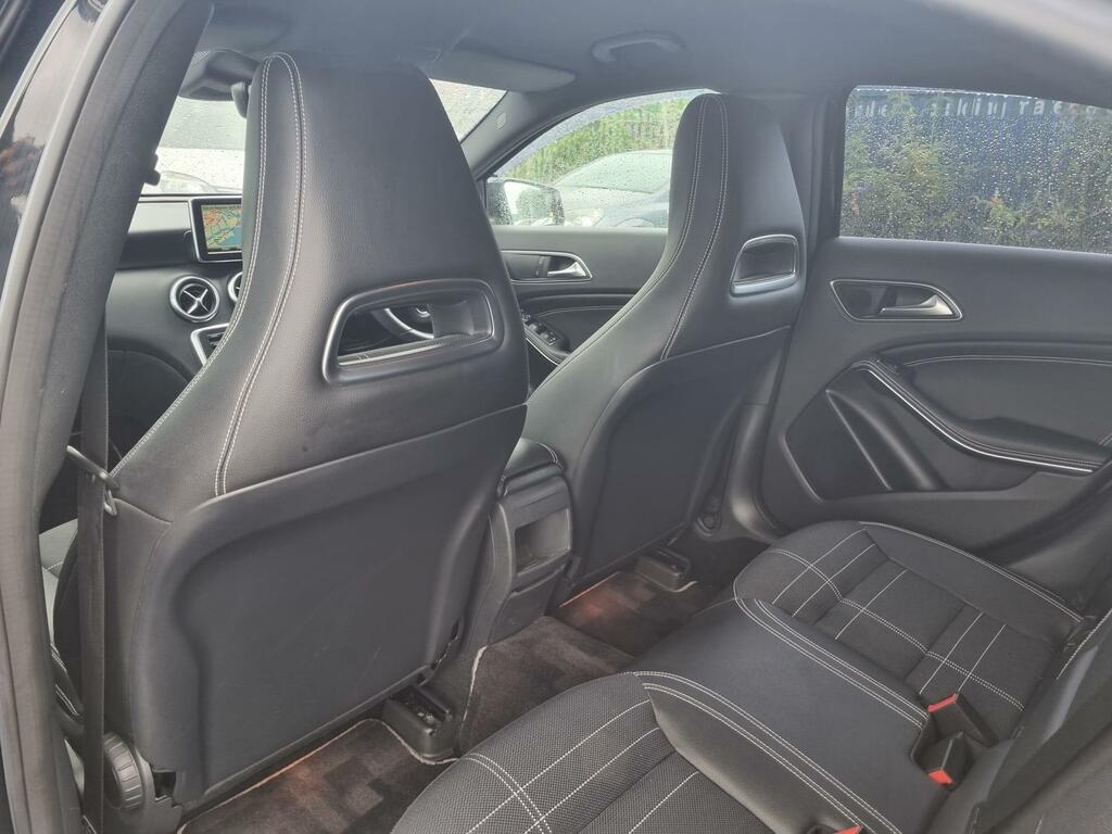 Mercedes-Benz A Class 1.6 A180 Sport 7G-dct Euro 6 Ss Black #18