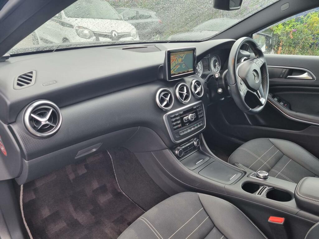 Mercedes-Benz A Class 1.6 A180 Sport 7G-dct Euro 6 Ss Black #9