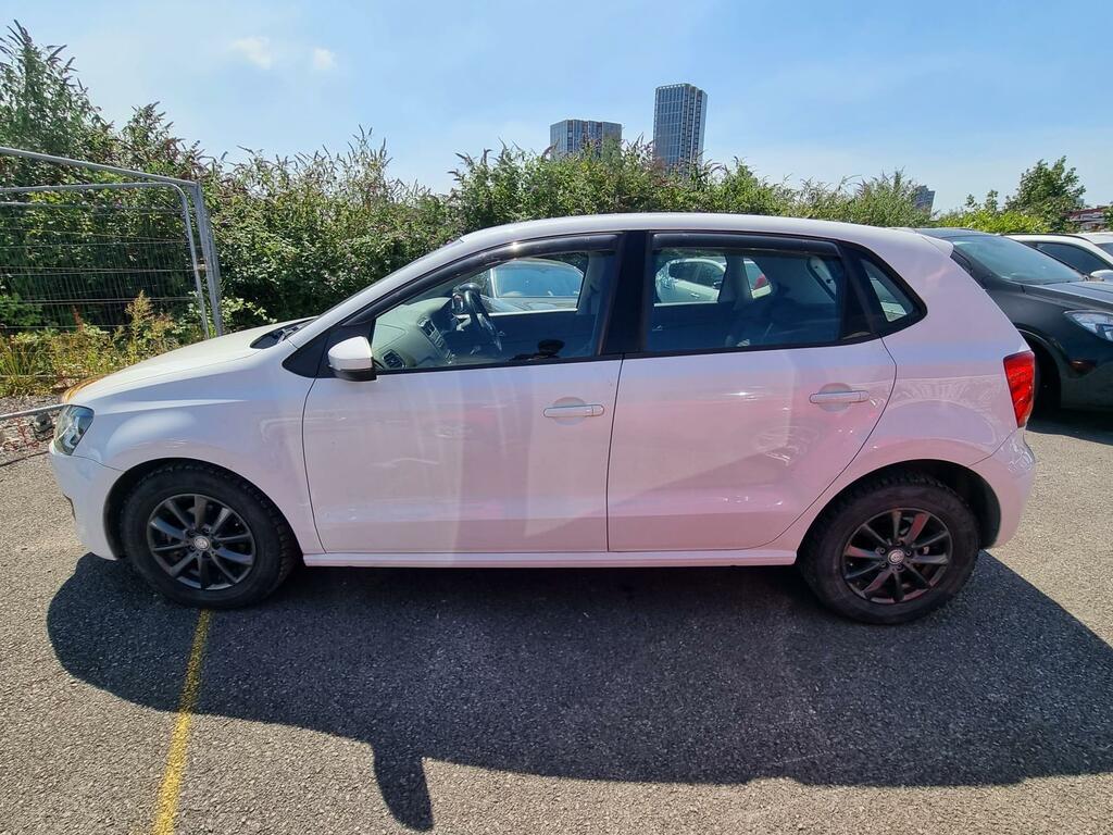 Volkswagen Polo Se White