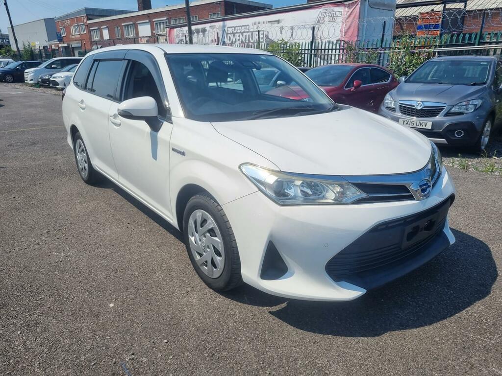 Toyota Corolla Excel White #2