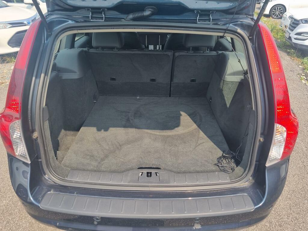 Volvo V50 2.0 Activeplus Classic White #37