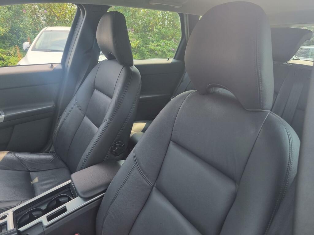 Volvo V50 2.0 Activeplus Classic White #41