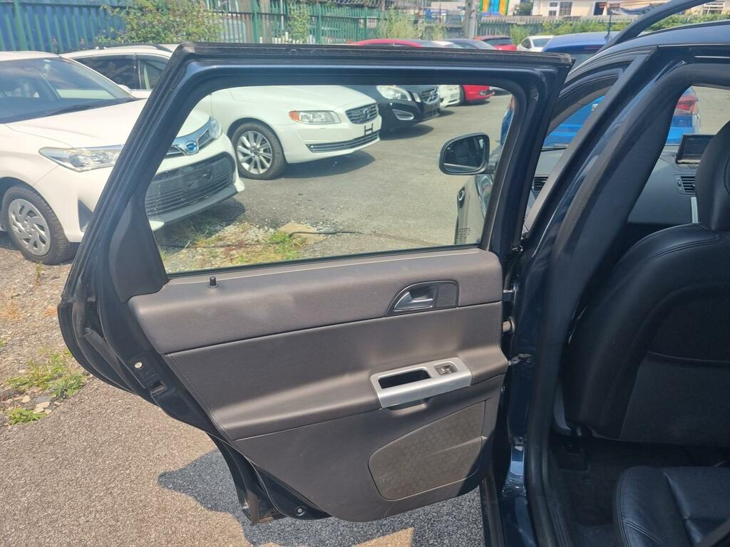 Volvo V50 2.0 Activeplus Classic White #32