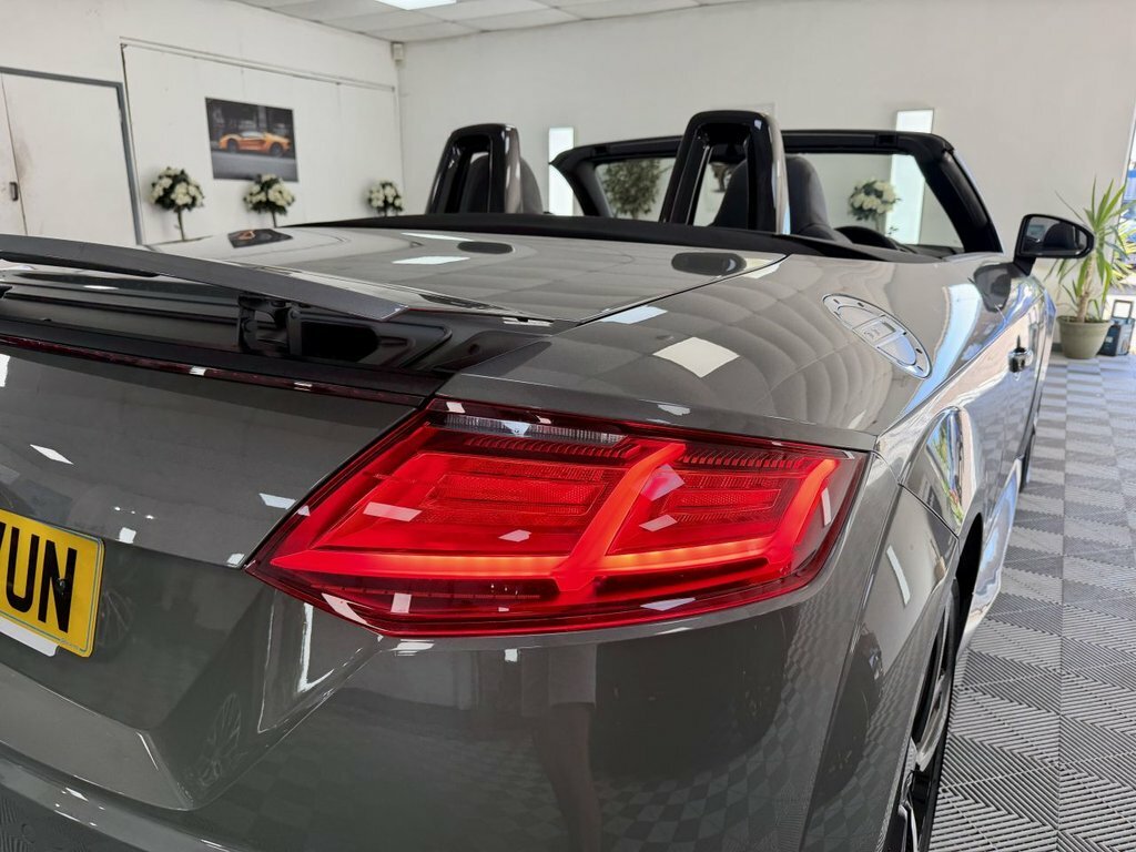 Audi TT Audi Coup- Sport 45 Tfsi 245 Ps S Tronic White #17
