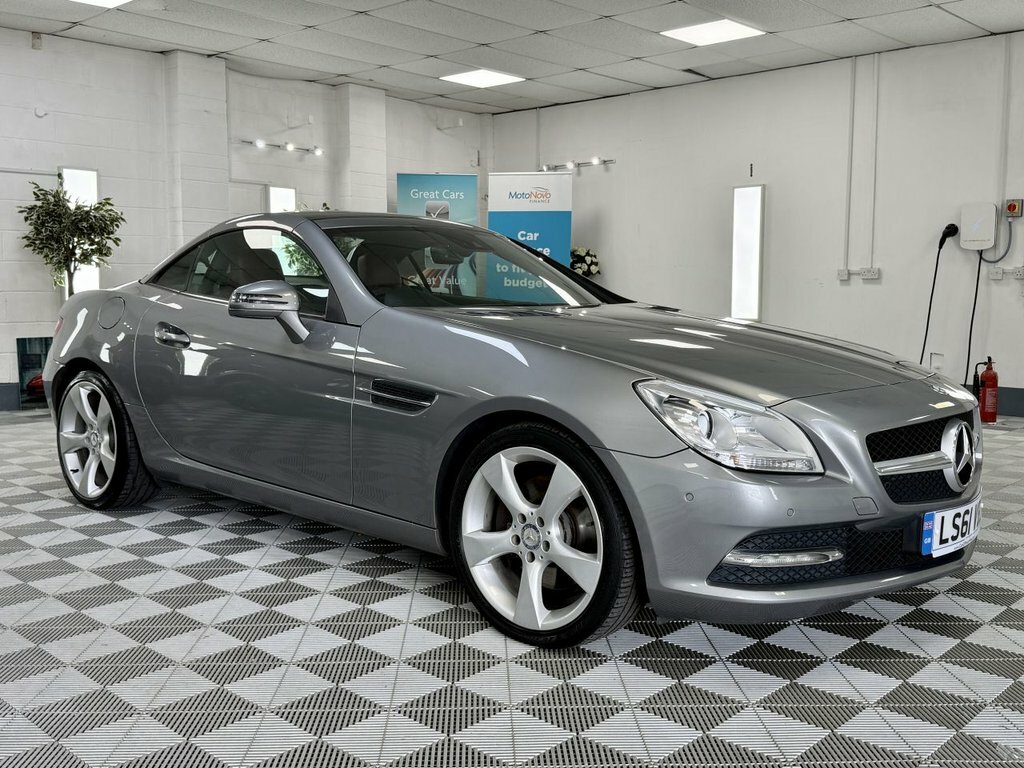 Mercedes-Benz SLK 1.8 Slk200 Blueefficiency 184 Bhp Black #28