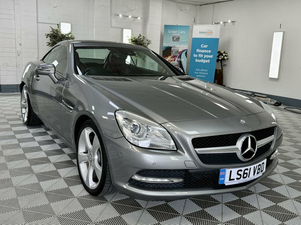 Mercedes-Benz SLK 1.8 Slk200 Blueefficiency 184 Bhp Black #29