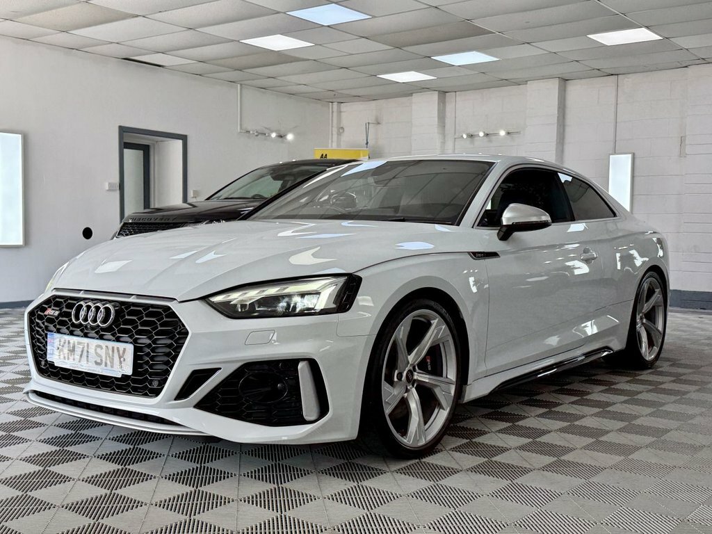 Audi RS5 2022 2.9 Tfsi V6 Gpf Coupe Tiptronic Qu White #6