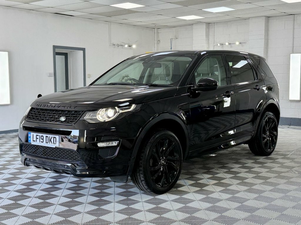 Land Rover Discovery Sport 2019 2.0 Td4 Hse Luxury Suv 4Wd Eu Black #6