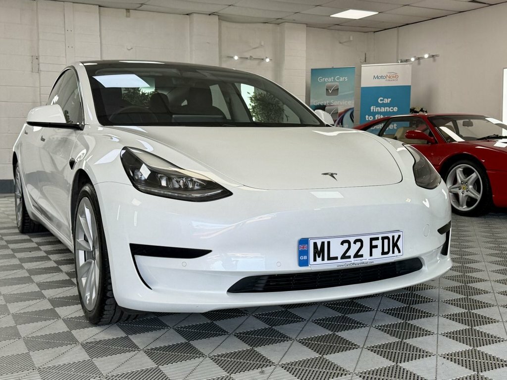 Tesla Model 3 2022 Standard Range Plus Saloon White #3