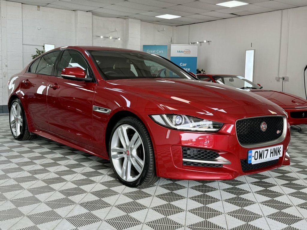 Jaguar XE 2017 2.0D R-sport Saloon Awd Euro Red #2